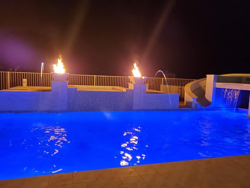 Powell's custom pool design